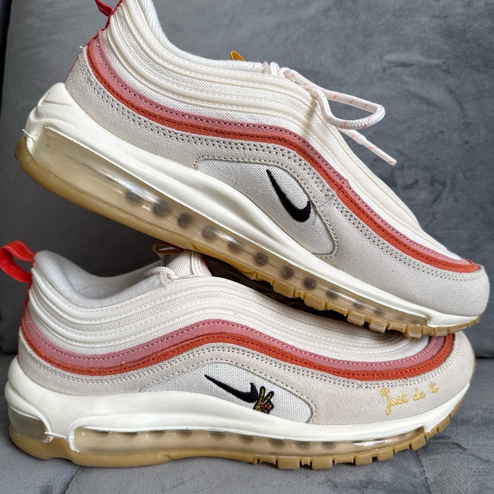 Nike Air Max 97 Women’s 10.5 – New, Never Worn – No Box – DQ7655-100